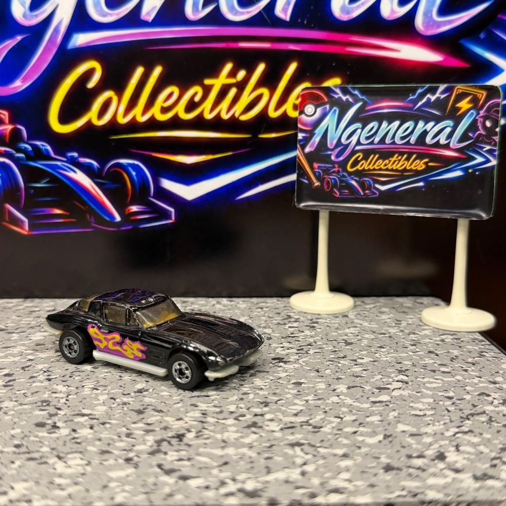 Hot Wheels 63 Corvette Split Window Black Pink Yellow Flames 1979 Malaysia